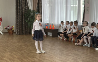 Литературный конкурс "Мы память бережно храним" Литературный конкурс "Мы память бережно храним".